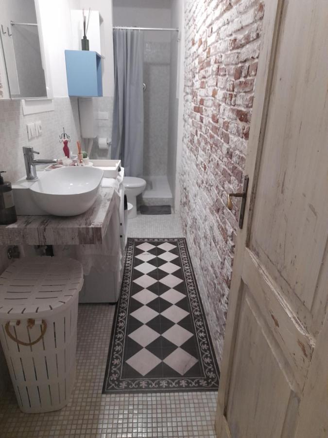 Casina Centotrecento-Romantic & Quite Apartment- Bologna Buitenkant foto